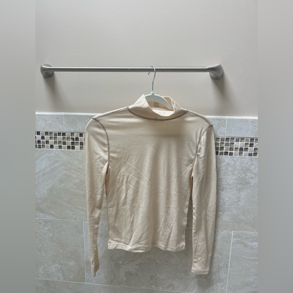 Cream Madewell turtleneck #turtleneck